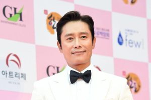 Lee Byung Hun fait un don pour aider les enfants de familles à faible revenu pendant la pandémie