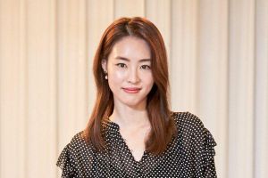 Lee Yeon Hee parle de son mariage, travaille avec Yoo Yeon Seok sur «New Year Blues», et plus