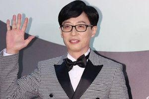 Yoo Jae Suk parle de ses émissions de télévision anciennes et actuelles, de ses 30 ans de carrière et de son désir d'être un bon père