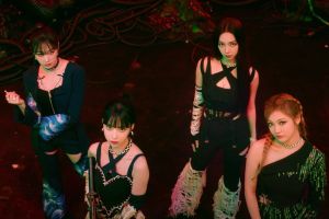 aespa se transforme en guerriers pour combattre le mal dans un MV de retour fantastique pour "Savage"