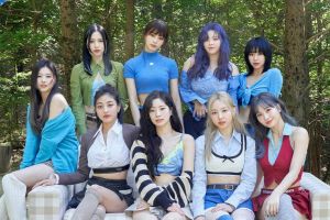 "BETWEEN 1&2" de TWICE devient leur premier album à figurer dans le top 10 du Billboard 200 pendant deux semaines consécutives