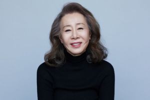 Youn Yuh Jung quitte Hook Entertainment après la fin de son contrat