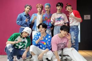 "5-Star" de Stray Kids passe 5 semaines dans le Billboard 200 Top 40, ce qui en fait le troisième artiste K-Pop à réaliser l'exploit