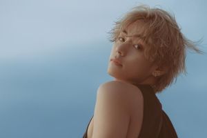 V de BTS en tête du classement des albums quotidiens d'Oricon + entre dans le classement mondial de Spotify avec des chansons de "Layover"