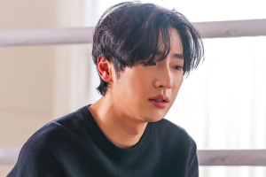 Lee Sang Yeob est submergé par la douleur causée par la mort de son ami proche dans "My Lovely Boxer"