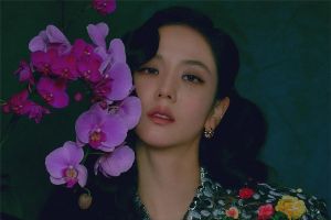 «FLOWER» de Jisoo de BLACKPINK devient le premier MV K-Pop de 2023 à atteindre 400 millions de vues