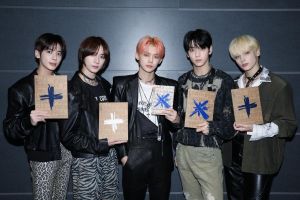 TXT bat le record de ventes du premier jour et arrive en tête des classements iTunes dans le monde entier avec « The Name Chapter : FREEFALL »