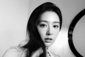 Kim Ji Won parle de son nouveau drame "Queen Of Tears" et des avantages d'être actrice